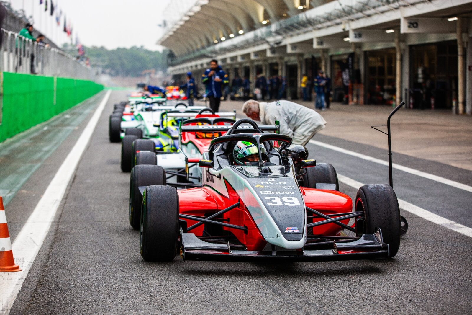 Pit lane - Interlagos